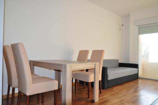 Апартамент в Бечичи. 2 комнаты. 1 спальня.