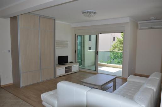 Квартира. Бечичи. 2 комнаты. В новом доме.